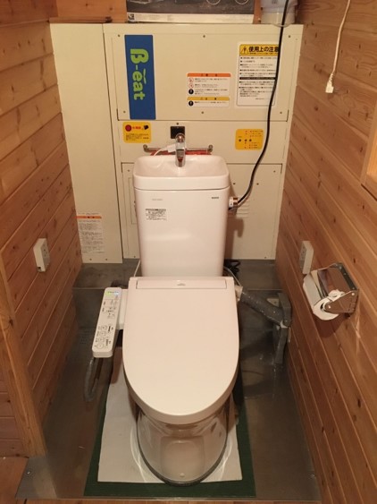 Read more about the article サラオ：屋内にトイレを設置しました